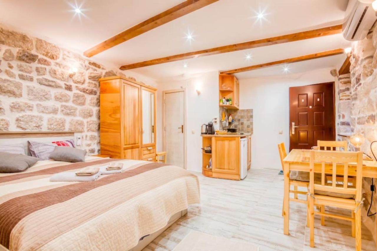 Kotor Bagus - Cozy Boutique Old Town Studio With Seaview Terrace Exterior foto
